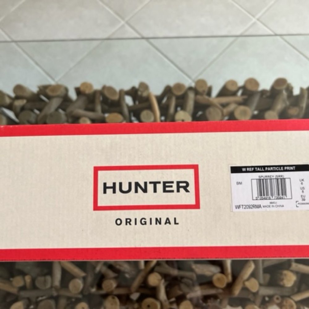 HUNTER Particle Print Spurrey Rain Boots - Picture 3 of 7
